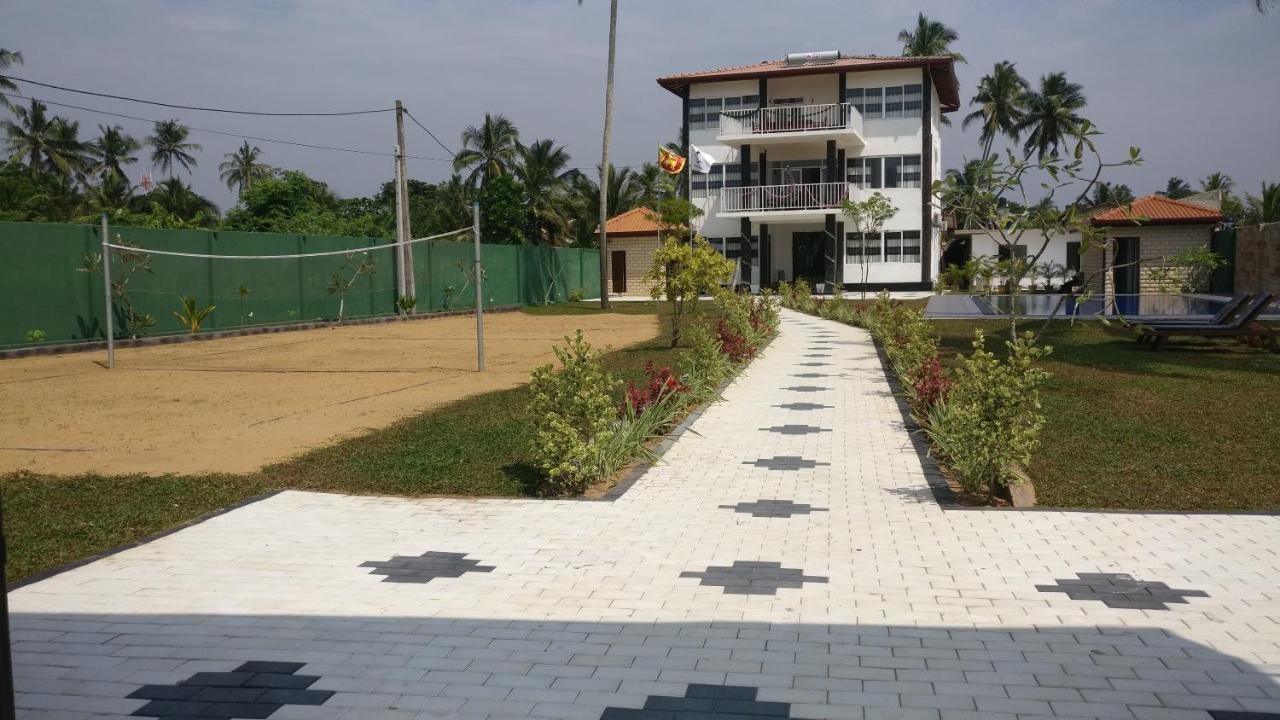 Blue Beach Villa Ваддува Экстерьер фото