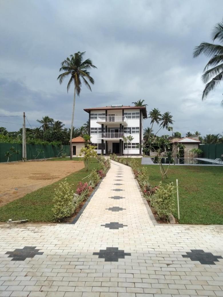 Blue Beach Villa Ваддува Экстерьер фото